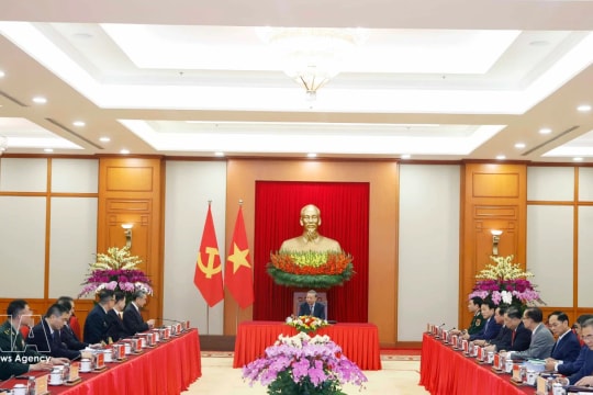 Party chief hosts Chinese ministers of foreign affairs, national defence, public security