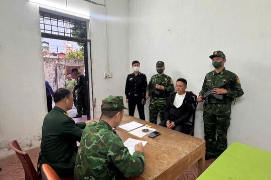 Phát hiện, bắt giữ người nước ngoài vận chuyển trái phép 754 gram vàng qua cửa khẩu quốc tế Móng Cái