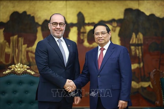 Thủ tướng Phạm Minh Chính đề nghị Qatar đẩy mạnh hợp tác năng lượng với Việt Nam