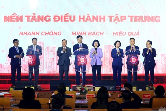 Phó Chủ tịch Quốc hội Nguyễn Khắc Định dự, phát biểu chỉ đạo tại Lễ khai trương nền tảng điều hành tập trung “Một điểm đến của mọi nhiệm vụ”