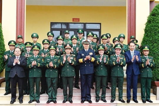 Chung tay xây dựng biên giới hòa bình, hữu nghị, hợp tác và phát triển