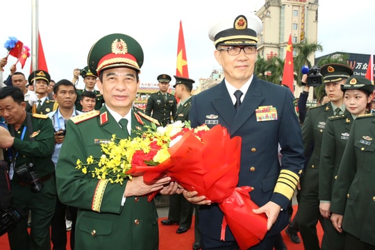 Bộ trưởng Bộ Quốc phòng, Đại tướng Phan Văn Giang chủ trì lễ đón Bộ trưởng Bộ Quốc phòng Trung Quốc Đổng Quân