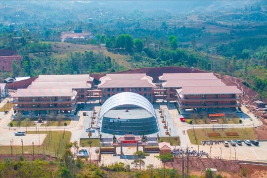 Đồng loạt khởi công 121 trường nội trú liên cấp tại các xã biên giới
