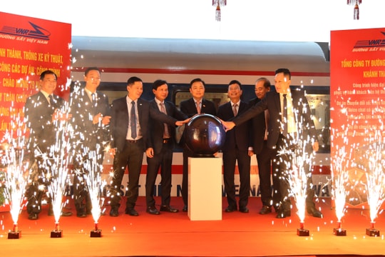 Lan tỏa ký ức, tôn vinh truyền thống ngành Đường sắt Việt Nam