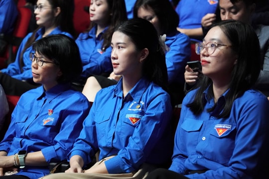 Dưới lá cờ vẻ vang của Đảng, tuổi trẻ Việt Nam tiên phong trong kỷ nguyên mới