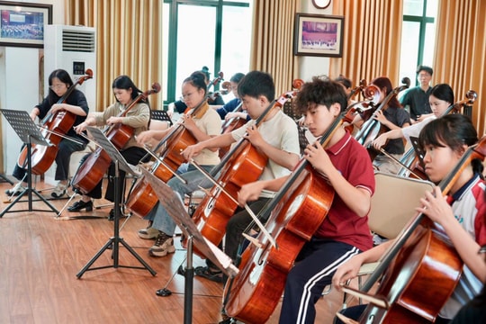 Thanh âm đàn dây đưa nhạc cổ điển đến gần công chúng