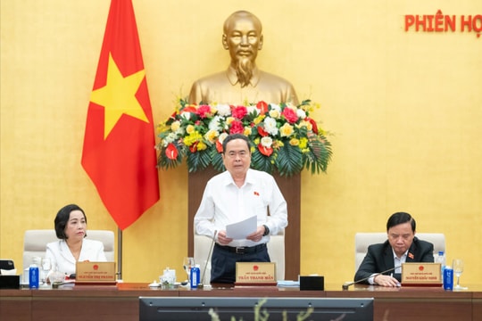 Bế mạc Phiên họp thứ 55 của Ủy ban Thường vụ Quốc hội