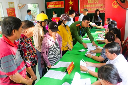 Khẳng định sức mạnh của lòng dân