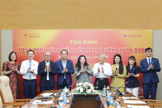 Tọa đàm “Từ lá phiếu tín nhiệm đến nghị trường hành động”