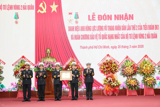 Vùng 2 Hải quân và Tiểu đoàn DK1 đón nhận danh hiệu cao quý của Đảng, Nhà nước