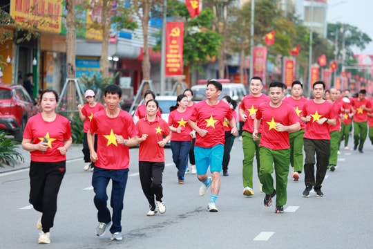 Hàng nghìn người dân Hà Tĩnh tham gia Ngày chạy Olympic 2026