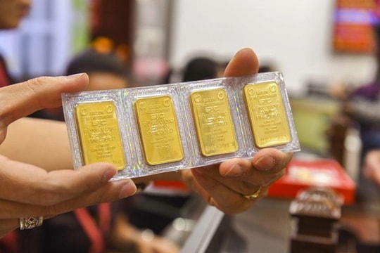 Trưa 23/3: SJC và vàng nhẫn tiếp tục "lao dốc", mất đến 5 triệu đồng/lượng