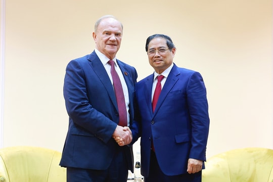Prime Minister receives Russian Communist Party leaders in Moscow