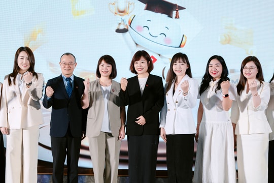 Techcombank “mở đường” cho thế hệ kế cận bằng Đấu trường AI Kinh doanh