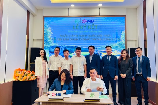 TP. Hồ Chí Minh thúc đẩy "di chuyển xanh" qua giải pháp thanh toán số của MB