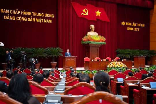 Tăng trưởng kinh tế vì con người - cốt lõi của sự phát triển bền vững