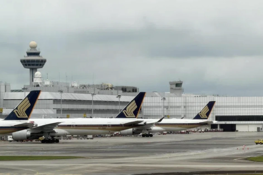 Singapore delays aviation green fuel surcharge amid Middle East conflict impact