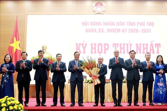 Chủ nhiệm Ủy ban Công tác đại biểu Nguyễn Hữu Đông dự Kỳ họp thứ Nhất, HĐND tỉnh Phú Thọ khóa XX