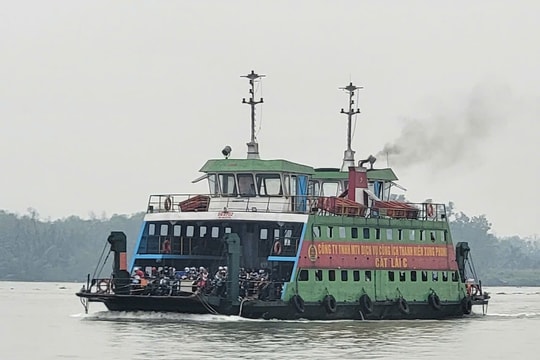 TP. Hồ Chí Minh: Xử lý nghiêm vi phạm giao thông vận tải đường thủy