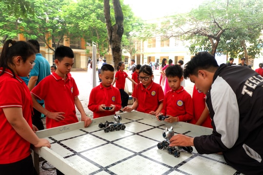 Công nghệ dẫn lối - kiến tạo tương lai