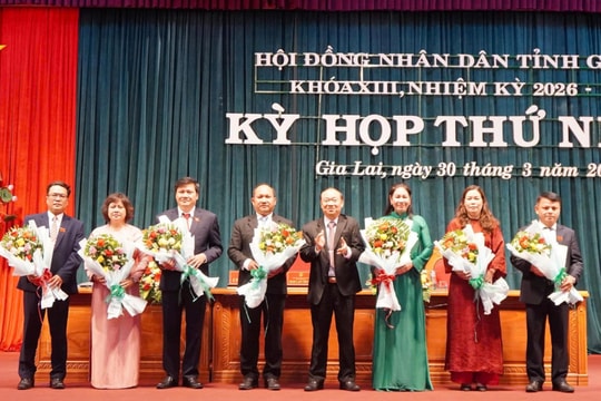 Phát huy dân chủ, lựa chọn nhân sự đủ phẩm chất, năng lực