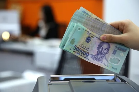 Bộ Nội vụ lấy ý kiến về đề xuất tăng lương cơ sở lên 2,53 triệu đồng/tháng từ ngày 1/7