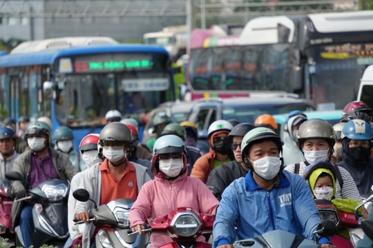 TP. Hồ Chí Minh: X ử lý ùn tắc, hoàn thiện hạ tầng giao thông đồng bộ