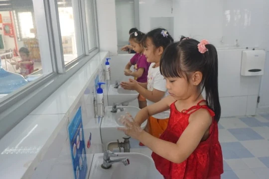 TP. Hồ Chí Minh: Tăng cường phòng, chống bệnh tay chân miệng trong trường học