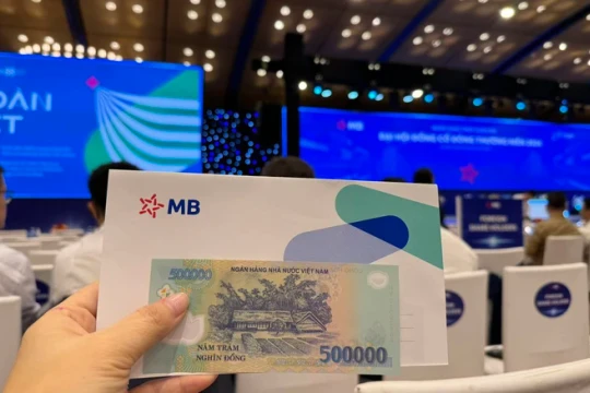 Ngân hàng "tặng 500.000 đồng cho cổ đông" công bố kế hoạch năm 2026: Vốn điều lệ vượt 100.000 tỷ, hướng tới kỷ lục 2 triệu tỷ tài sản