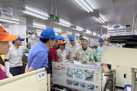 Doanh nghiệp Việt “lột xác” nhờ sản xuất thông minh