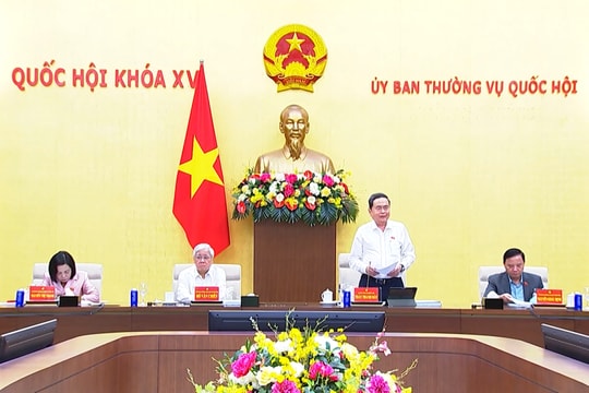 Hội nghị Ban Thường vụ Đảng ủy Quốc hội với lãnh đạo các Tổ Đảng Đoàn ĐBQH