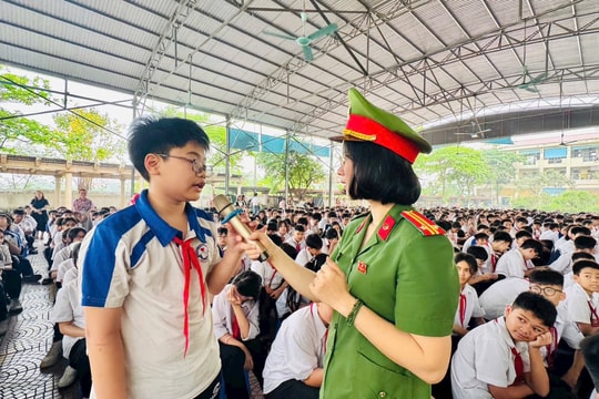 Hơn 1.200 học sinh được xây dựng “sức đề kháng” trước những biến động phức tạp của môi trường học đường và không gian số