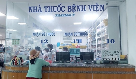 TP. Hồ Chí Minh: Chấn chỉnh tình trạng thiếu thuốc khám bảo hiểm y tế, phiền hà khi chuyển viện