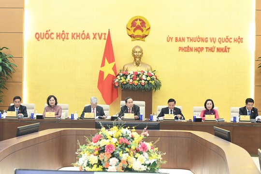 Phiên họp thứ Nhất của Ủy ban Thường vụ Quốc hội