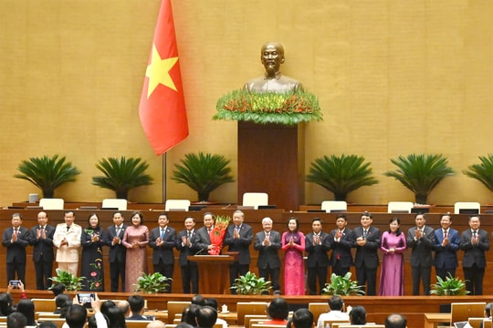 Quốc hội bầu 6 Phó Chủ tịch Quốc hội và các Ủy viên Ủy ban Thường vụ Quốc hội Khóa XVI