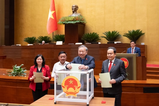 Một số hình ảnh Quốc hội bầu Phó Chủ tịch Quốc hội và Ủy viên Ủy ban Thường vụ Quốc hội