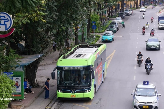 Hanoi targets 30% public transport use to ease traffic congestion