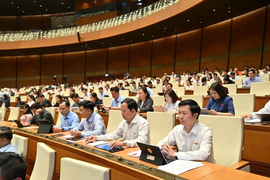 Đoàn kết, đổi mới, hành động quyết liệt, đưa đất nước phát triển nhanh, bền vững