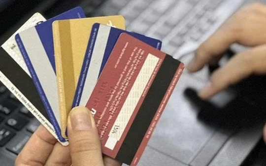 Nguy cơ tiềm ẩn từ việc mua bán, cho thuê tài khoản ngân hàng