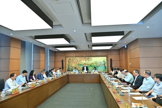 Ngày 9/4/2026: Thảo luận tổ 1 ( Đoàn ĐBQH TP. Hà Nội)