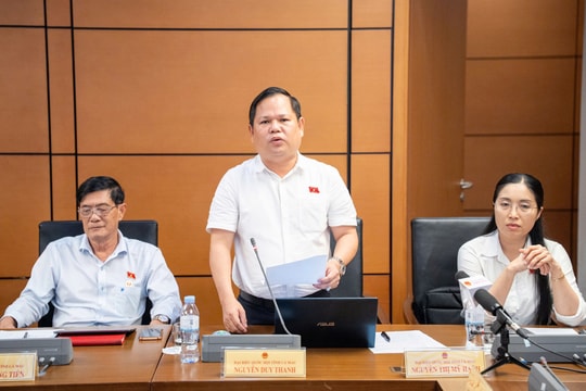 Người khuyết tật và người cao tuổi cần được ưu tiên tiếp cận thông tin