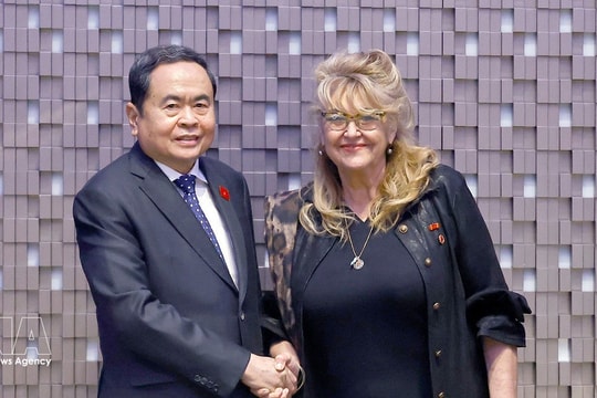 NA leader receives Vietnam’s Honorary Consul in Torino