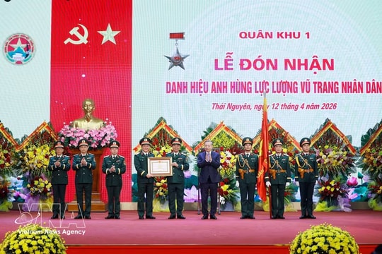 Party, State leader asks Military Region 1 to position itself as comprehensively strong force