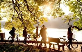 Dự báo thời tiết ngày 13/4: Nắng nóng gia tăng, siêu bão đầu mùa hình thành