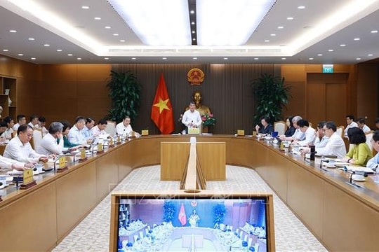 Khẩn trương đưa Bệnh viện Việt Đức và Bạch Mai cơ sở 2 vào hoạt động