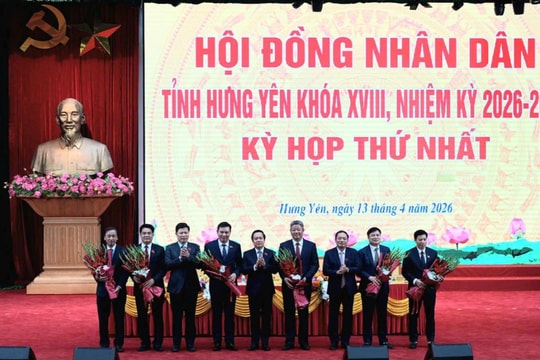 Ông Nguyễn Mạnh Quyền được bầu giữ chức Chủ tịch UBND tỉnh Hưng Yên