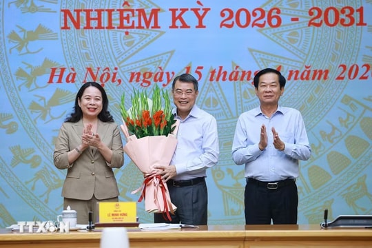 Thủ tướng Lê Minh Hưng: Thi đua - khen thưởng phải gắn chặt với mục tiêu tăng trưởng 2 con số
