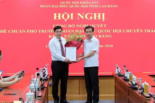 Ông Dương Mạc Kiên được phê chuẩn giữ chức Phó Trưởng Đoàn đại biểu Quốc hội chuyên trách tỉnh Cao Bằng