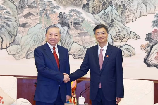 Tổng Bí thư, Chủ tịch nước Tô Lâm tiếp Bí thư Quảng Tây, Trung Quốc Trần Cương
