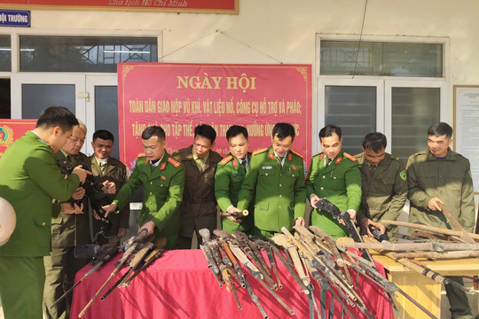 Người dân cần tuân thủ quy định pháp luật về vũ khí, công cụ hỗ trợ